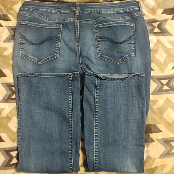 Boot cut jeans - Picture 2 of 2